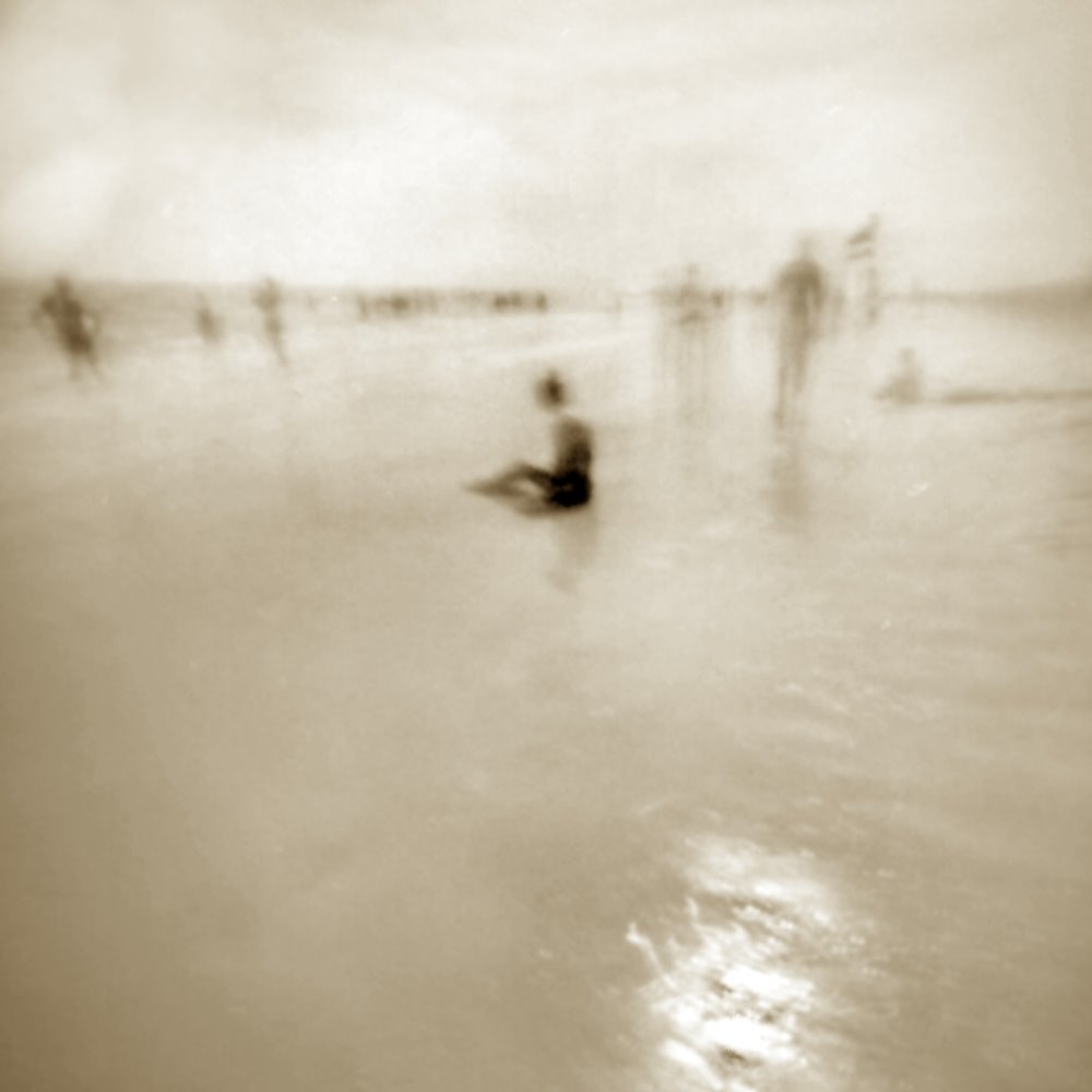 Lochkamera Fotografie, Das Mädchen am Strand, 101