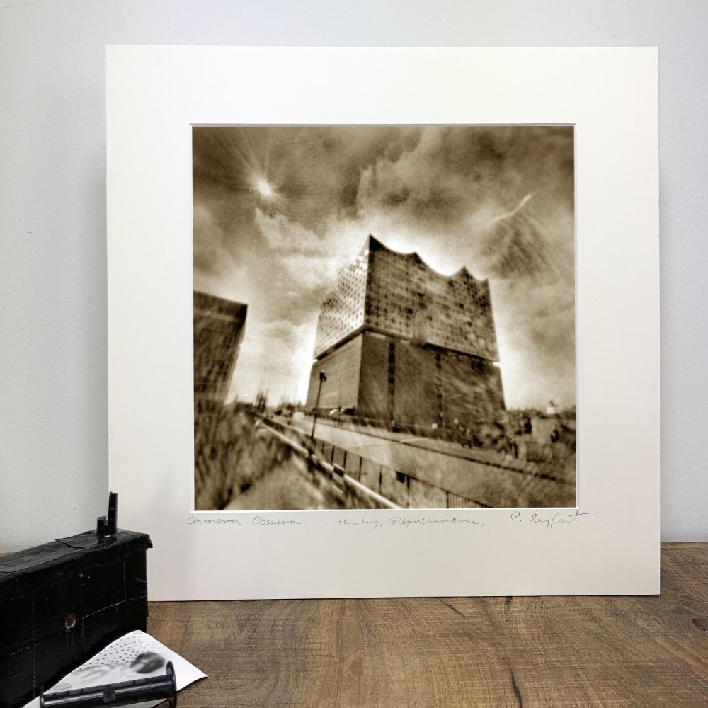 Lochkamera Fotografie, Elbphilharmonie von Patrick Zajfert, 159